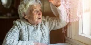 8 опасности које прете старијим људима код куће