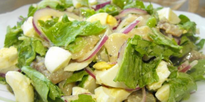 Рецепти за салате без мајонеза: Салата са харинга, јајима и луком