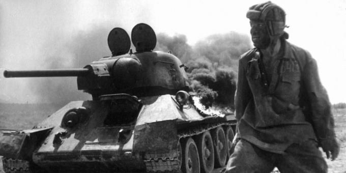 Снимак из филма о тенковима "Скиларк"