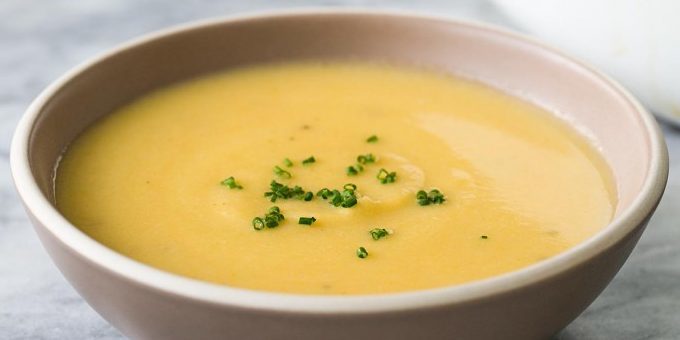 Супа са сиром и карфиолом