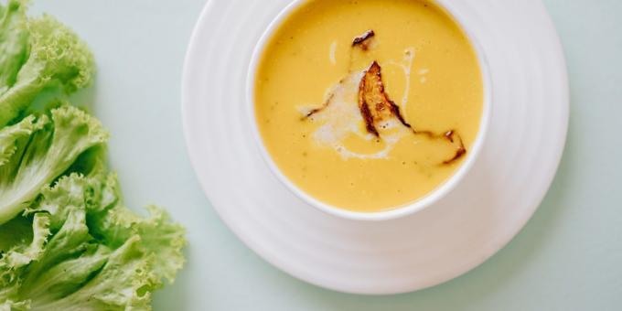 Рецепти за блендер: Сир крем супа са пилетином