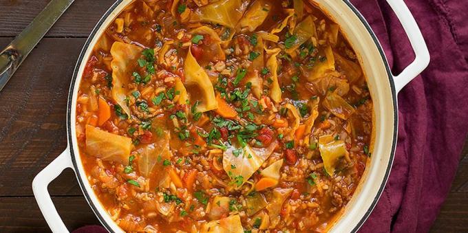 Рецепти са купусом: Густа супа са купусом, пиринач и говедине